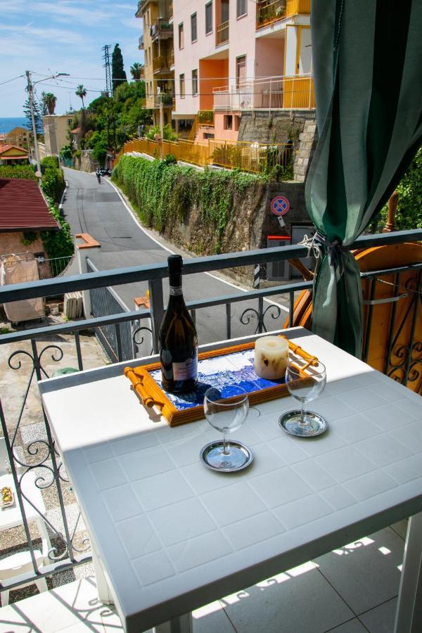 Bed and Breakfast Profumo Di Mare Free Private Parking Included à San Remo Extérieur photo