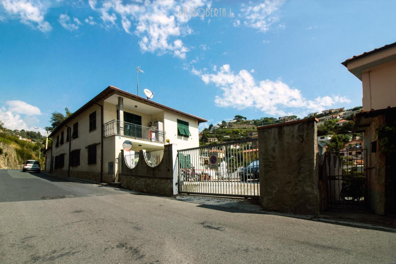 Bed and Breakfast Profumo Di Mare Free Private Parking Included à San Remo Extérieur photo